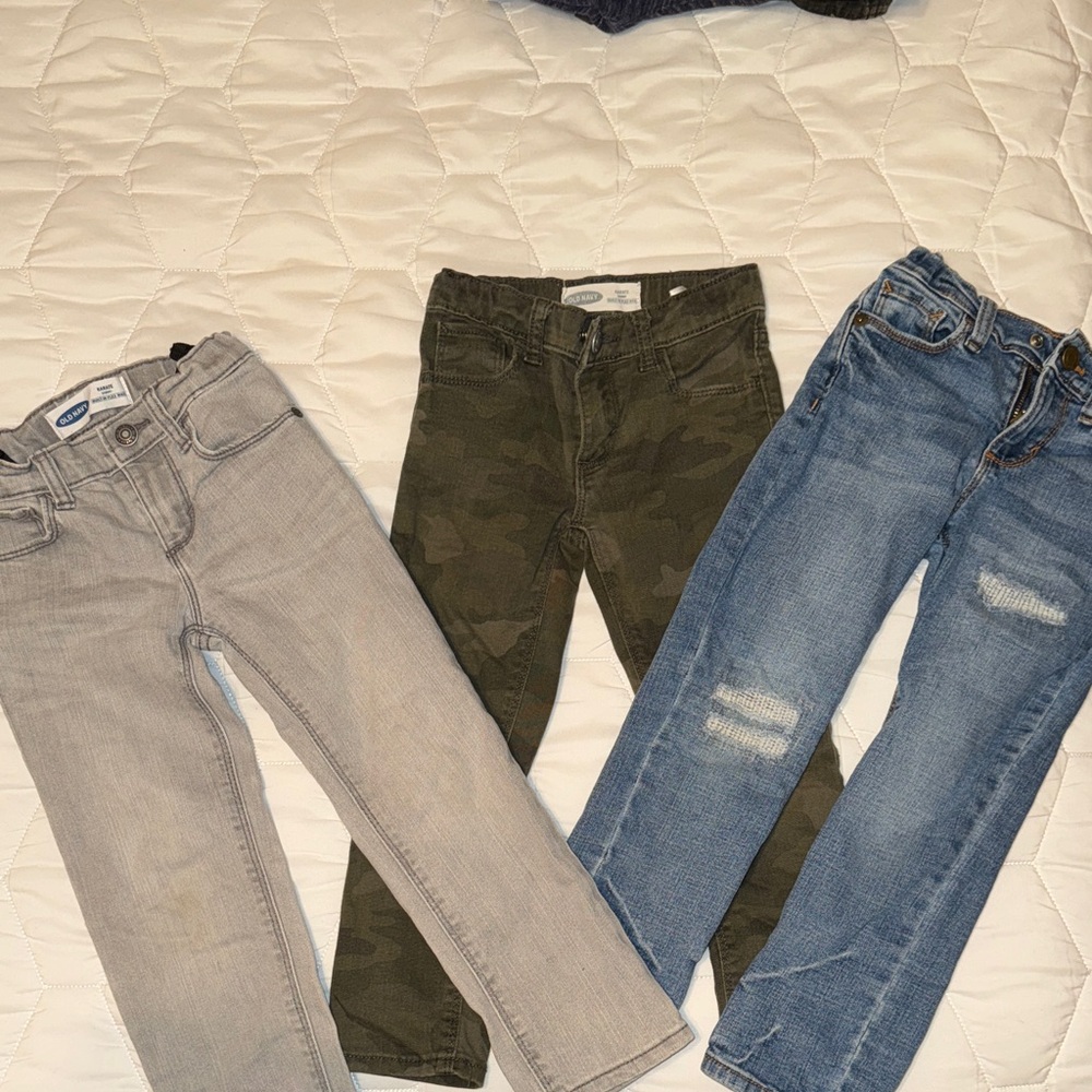 Old Navy Boys 4T Bundle - Denim and Camo Pants